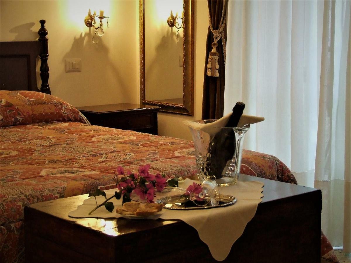 Casa Cipriani Bed and Breakfast Potenza Picena Exteriör bild